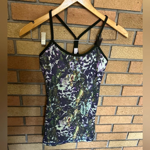 Lululemon Power Y Tank Lion Floral Sport White Multi / Gator Green Size 4 - Picture 3 of 7